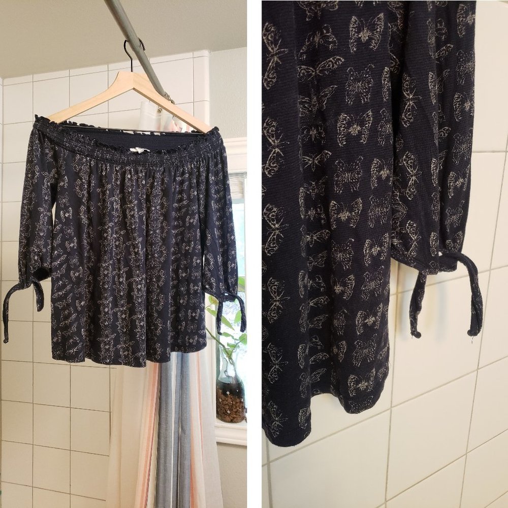 Flowy Butterfly Off-The-Shoulder Blouse